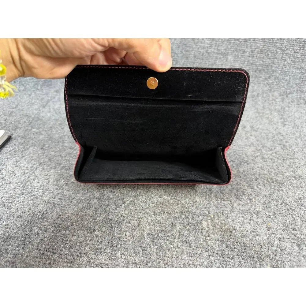 Guess Red Shell Case Holder Magnetic Button Clasp Eyeglass/Reading Glasses Case
